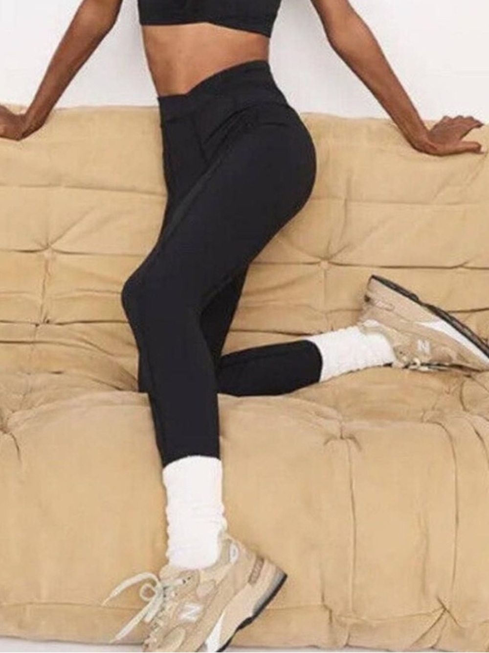 NWT For Love and Lemons Black Leggings Size Large 25” Inseam Activewear
